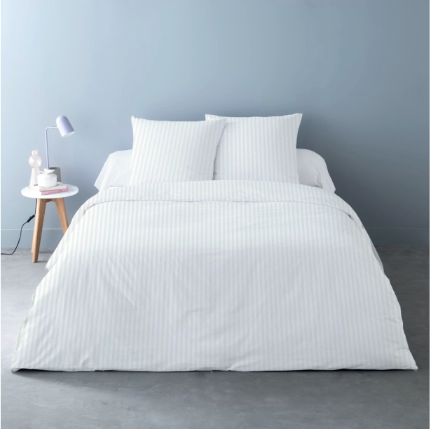 Housses de Couette Unies rayées Pur Satin de Coton 78 fils + 2 taies 65x65 cm – Doux et Respirant – Finition Boutons