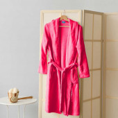 peignoir fuchsia col châle Homme Femme Alpes Blanc sur cintre