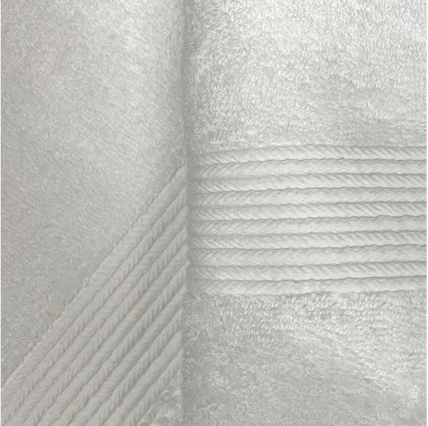Lot de 5 serviettes de bain 600 g/m² en coton et bambou - Ultra-douces et absorbantes, qualité premium, anti-bactériennes