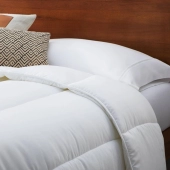 Couette été Éco légère 200 g/m² Fabriquée en France - Enveloppe 100% coton bio - Respirante, fine et durable
