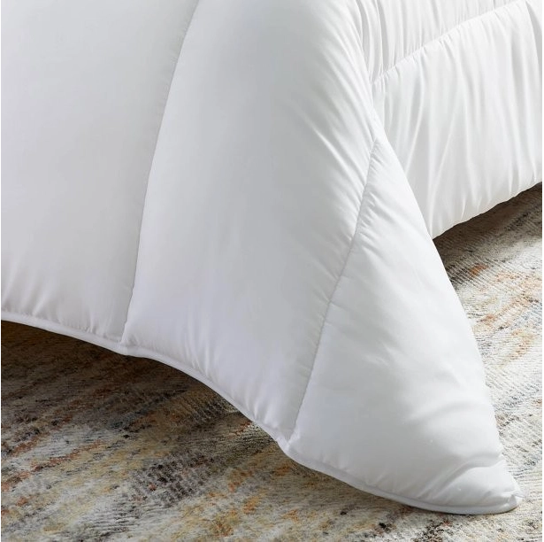 Couette été Éco légère 200 g/m² Fabriquée en France - Enveloppe 100% coton bio - Respirante, fine et durable