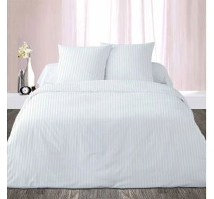 Housse de couette Satin blanc 220x240 cm sur un lit