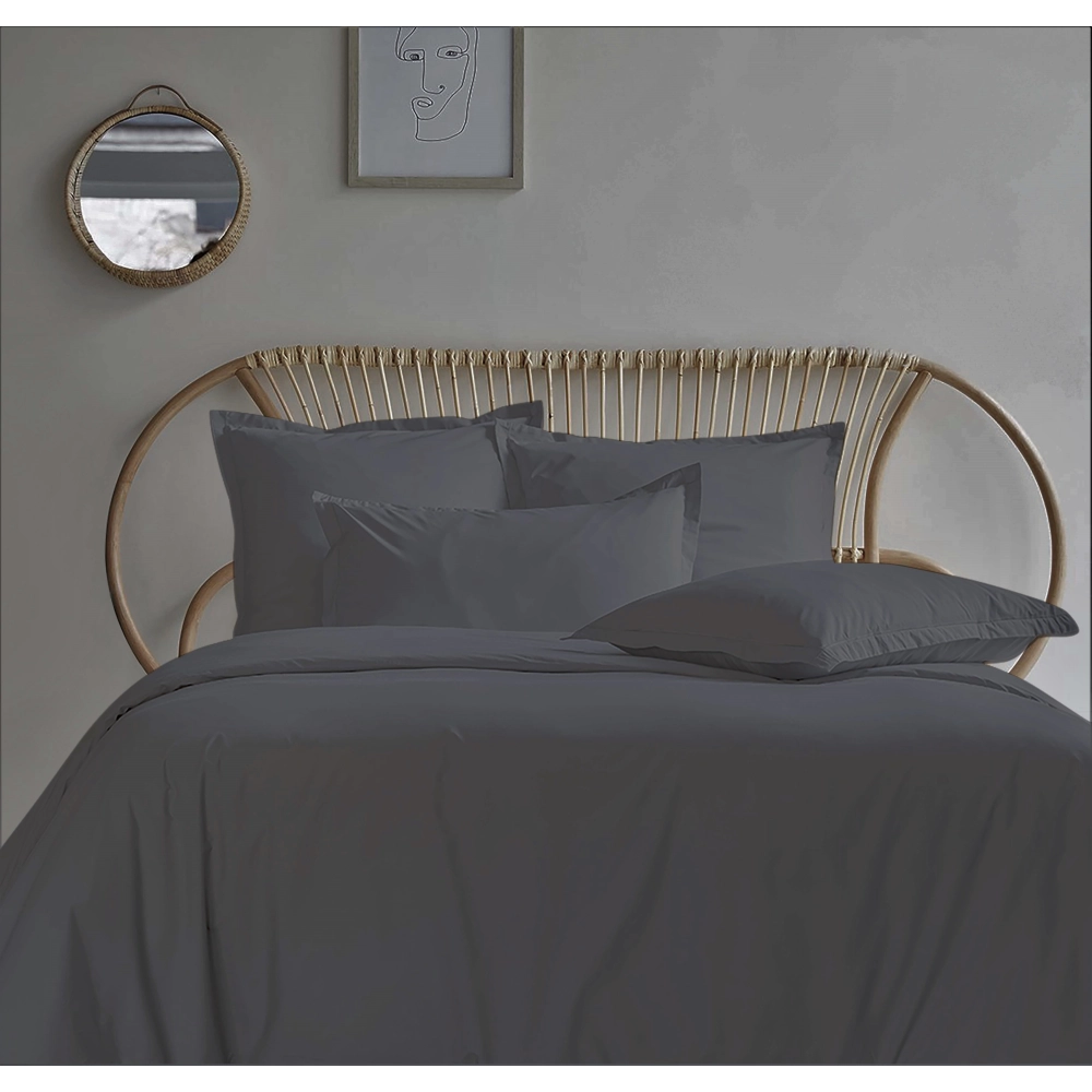 Housse de couette 280x240 + 2 taies 65x65 cm – 100% Percale – Tissage serré 80 fils - Finition rabat – Traitement Easy Care