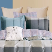 Housse de couette réversible à  carreaux bleu et gris percale de coton 220x240 cm + 2 taies carrées