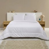 Couette été anti-transpiration 200 g/m² - Légère et respirante - Fabrication Française - Enveloppe toucher peau de pêche