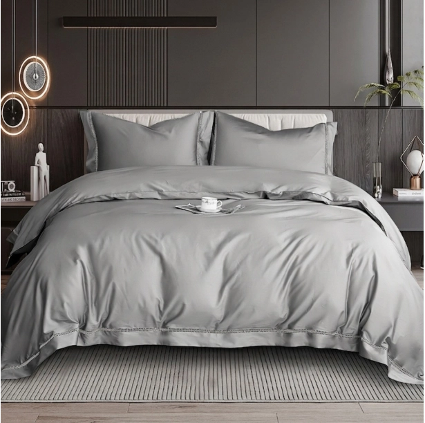 Housse de couette brodée 220x240 cm satin de coton 120 fils/cm² avec taies à volant 65x65 cm - Luxe et élégance