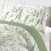 Couvre Lit Boutis Fleuri Printanier Vert et Blanc 220x240 cm + 2 Taies Assorties pour Lit Double 140x190 cm