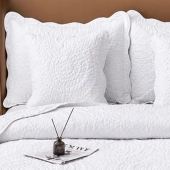 Couvre lit - Boutis Matelassé Élégance Blanc  230x250 cm + taies 65x65 cm - Jeté de Lit Moderne Doux et Respirant