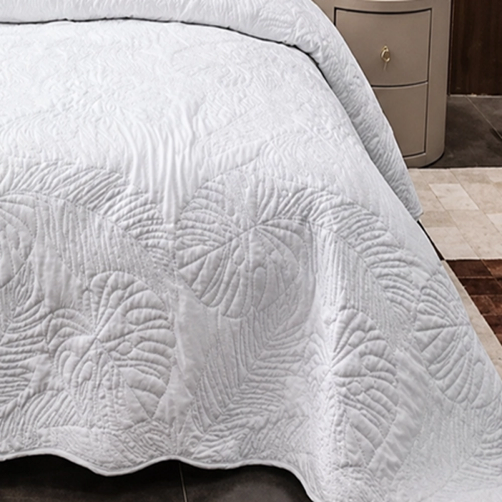 Couvre Lit Boutis Blanc Eden Matelassé - Motif Feuille Tropicale 230x250cm  Jeté de Lit matelassé + 2 taies d'oreillers 65x65