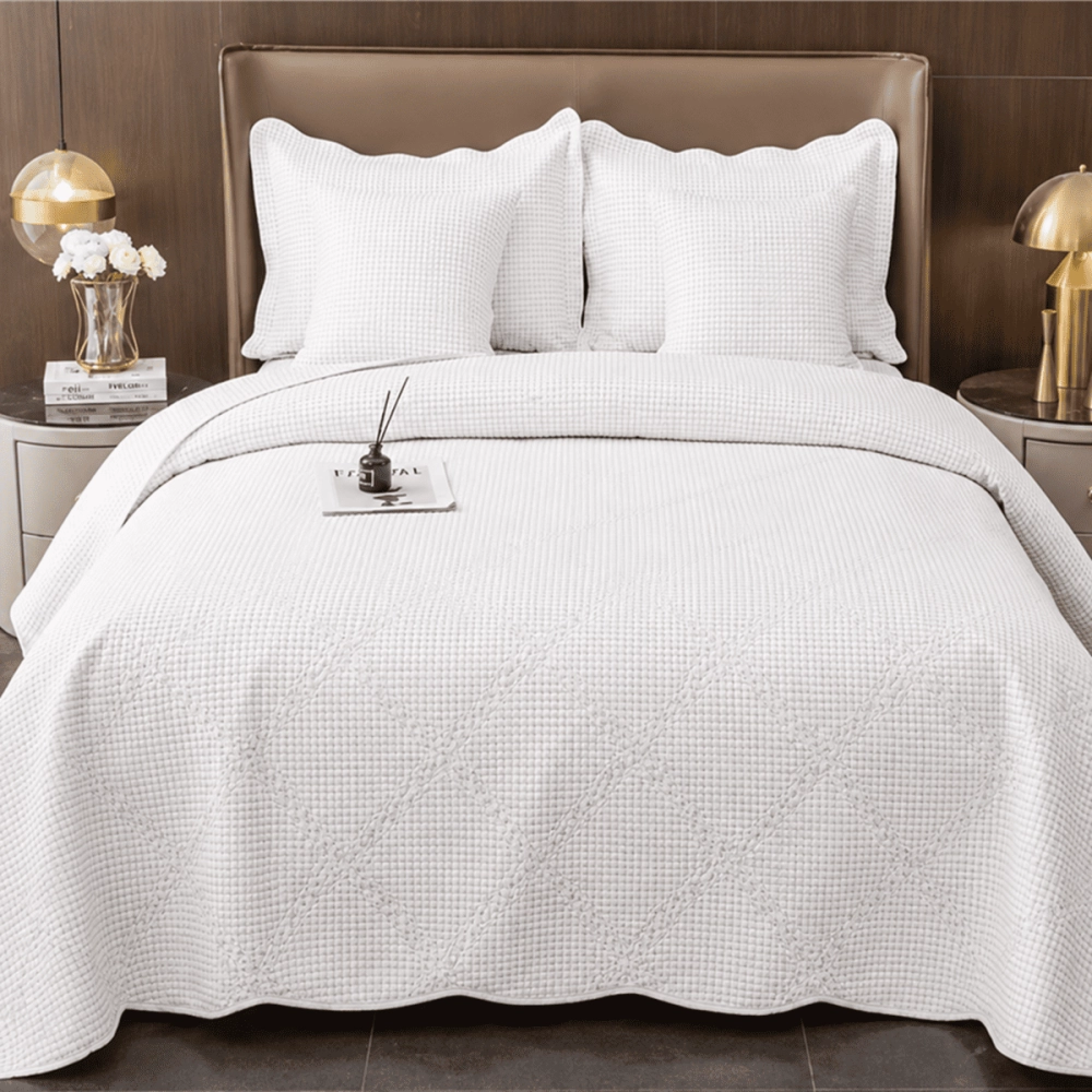 Couvre-Lit Blanc Boutis 230x250 cm - Matelassé Motif Losange Géométrique -  Gaufrée Élégant avec Taies d'Oreillers