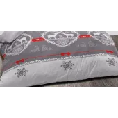 zoom motifs housse de couette style montagne gris blanc rouge